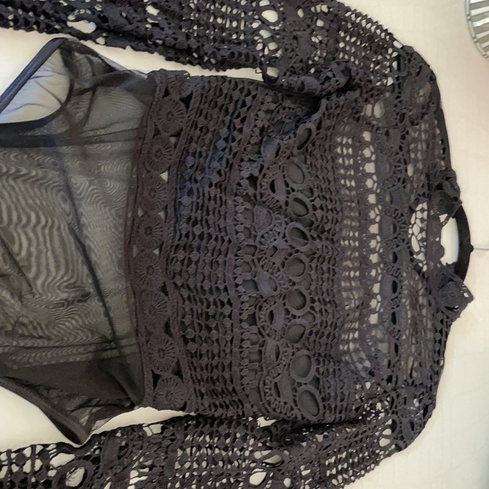 Body suit - Picture 4 of 4